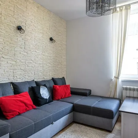 Comfy&bright Old Town Апартаменты *
